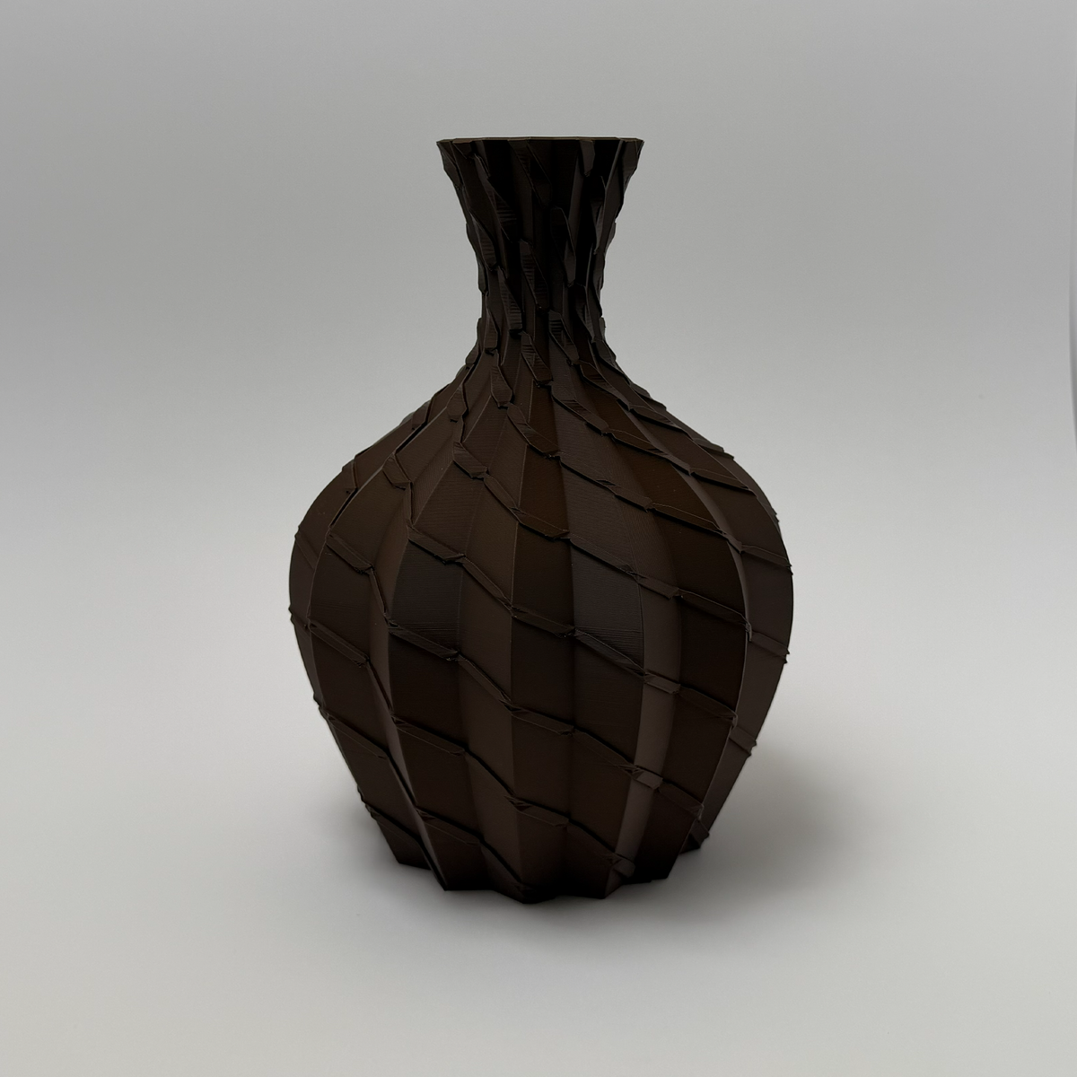 Sculpted Teardrop Vase – Modern 3D-Printed Décor