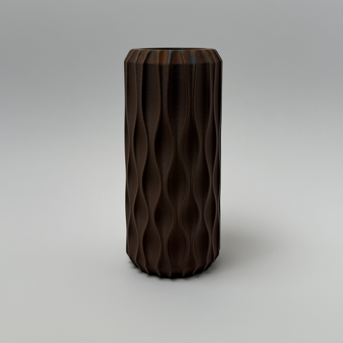 Sculpted Teardrop Vase – Modern 3D-Printed Décor